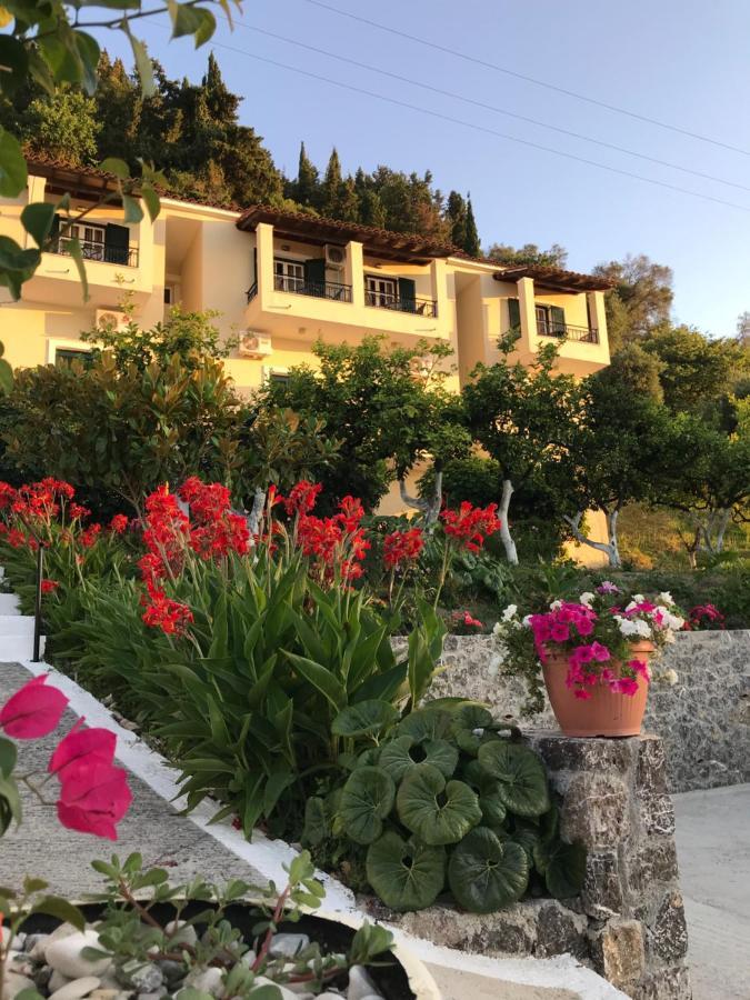 Akrogiali Rooms Mpoukaris Exterior foto