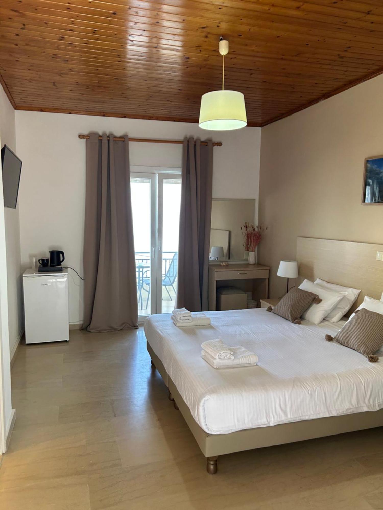 Akrogiali Rooms Mpoukaris Exterior foto